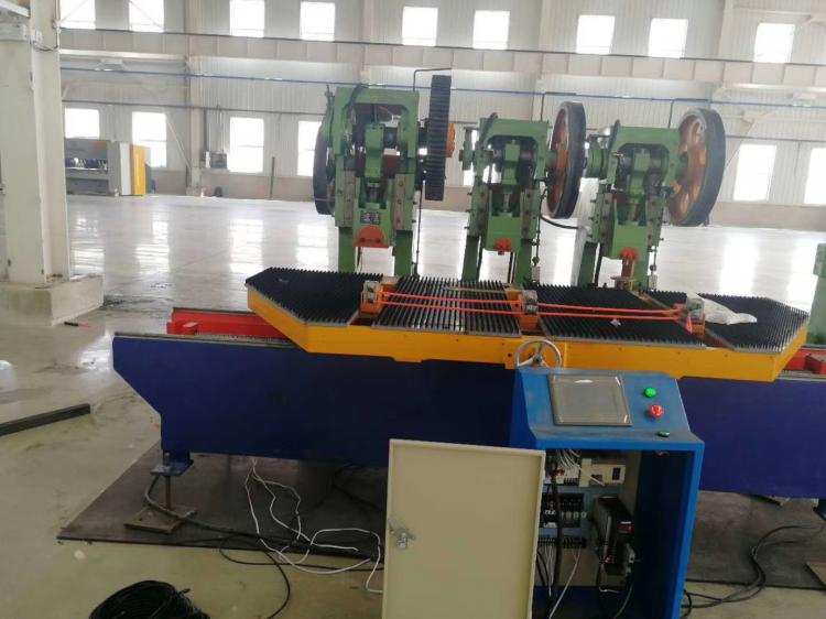 廠(chǎng)房一角